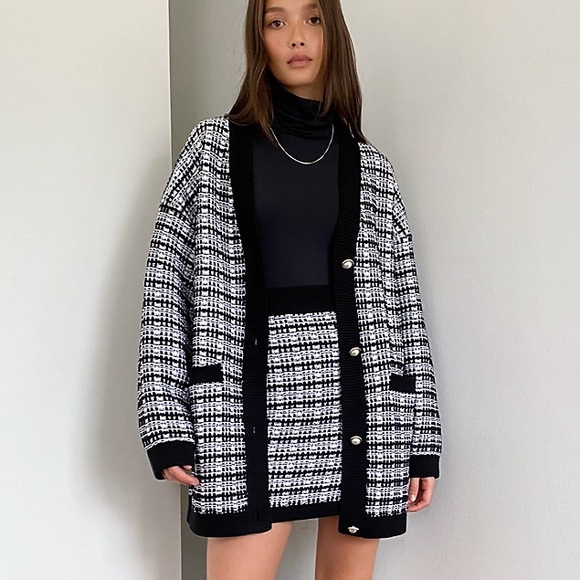 Aritzia Babaton Lacer Cardigan 